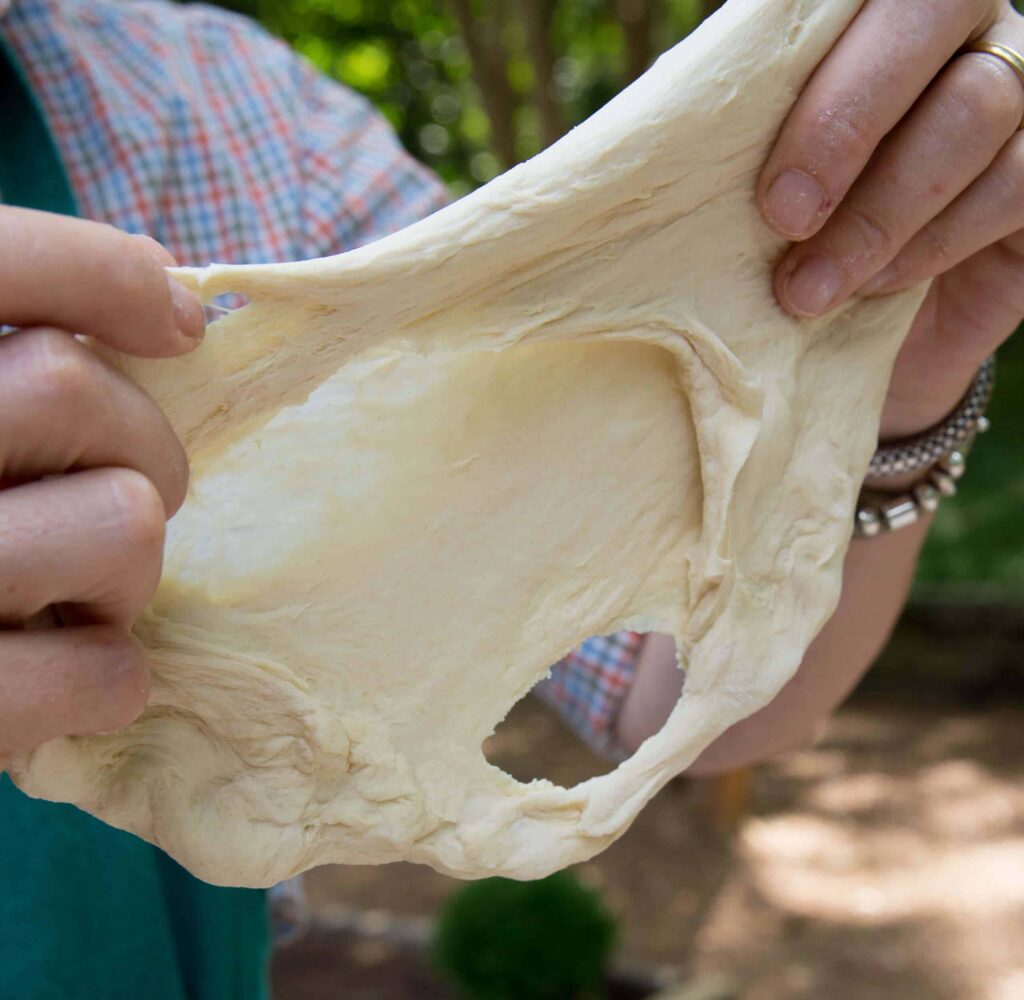 Relax About the Dough - Tips for Using Dough from the Store 3 kp-store-dough-stretchback